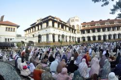 Ribuan Warga Semarang Salat Iduladha 1447 H di Kawasan Heritage Lawang Sewu