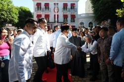 Diaspora RI di Prancis Bahagia Salat Idul Adha Bersama Prabowo: Seperti Bareng Keluarga