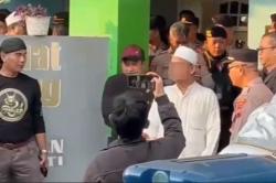Tampang Pimpinan Padepokan Padang Ati Pekalongan yang Diduga Cabuli Puluhan Santriwati