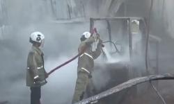 Pabrik Kayu di Kawasan Industri Candi Semarang Terbakar, 6 Damkar Dikerahkan