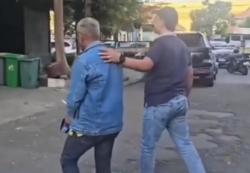 Viral Kakek Curi Tiang Rambu Dishub di Surabaya, Ditangkap usai Buron ke Lamongan