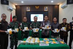 Satgas Pamtas Gagalkan Penyelundupan Narkoba di Perbatasan RI-Malaysia, Sita 21 Kg Sabu