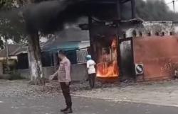 Pom Mini di Bondowoso Meledak dan Terbakar, 3 Orang Luka-Luka
