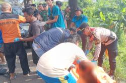 Mayat Perempuan Membusuk Ditemukan di Selokan Pinggir Jalan Arteri Weleri Kendal