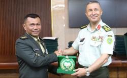 Kolonel Achmad Fikri Dalimunthe Jadi Prajurit TNI Pertama yang Lulus RJNDC Yordania