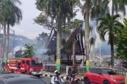 Kebakaran Monumen Tugu Sisingamangaraja XII di Medan, Api Hanguskan Pendopo