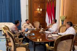 Prabowo Bertemu Kapolri di Istana, Terima Laporan Persiapan Hari Bhayangkara 2026