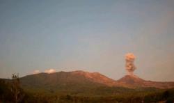 Gunung Lewotobi Laki-Laki Erupsi Pagi Ini, Muntahkan Kolom Abu Setinggi 1,2 Km