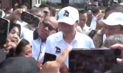 Jokowi Kenakan Seragam PSI Mulai Safari Politik di Lampung, Disambut Ratusan Kader
