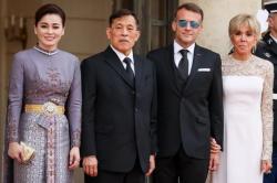 Thailand Geger, Beredar Foto Presiden Macron Berlutut di Hadapan Raja Maha Vajiralongkorn