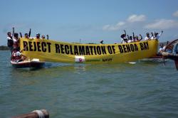 Aksi Warga Bali dan Aktivis Lingkungan Tolak Reklamasi Teluk Benoa