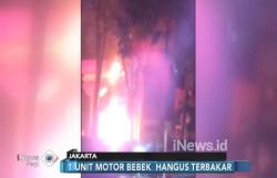 Isi BBM, Motor Bebek Terbakar di SPBU Cengkareng