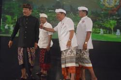 Debat Perdana Pilgub Bali, 2 Kandidat Adu Visi dan Misi 