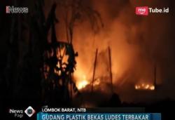 Gara-Gara Puntung Rokok, Gudang Plastik Ludes Terbakar