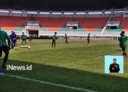 Peluang Juara Kecil, Timnas Berusaha Tampil Maksimal Lawan Uzbekistan