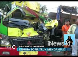 Truk Tabrak Tronton, Kernet Tewas dan Sopir Luka-Luka