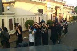 Foto-Foto 155 Napi Teroris Menyerah di Mako Brimob