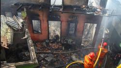 Puluhan Rumah di Cipinang Muara Hangus Terbakar