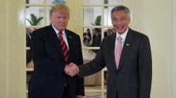 Presiden Donald Trump Bertemu PM Lee Hsien Loong di Istana Singapura