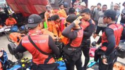 Basarnas Terjunkan Pasukan Elite Cari Korban Kapal Tenggelam 