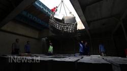 KPU Kirim Logistik Pilkada Jatim ke Masalembu Pakai Kapal Laut