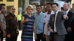 Menlu Australia Julie Bishop Cek Lokasi Teror Bom Polrestabes Surabaya