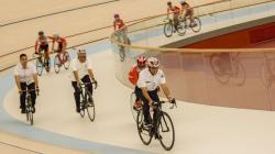 Gubernur Anies Bersepeda bersama Atlet Asian Games 2018 di Velodrome