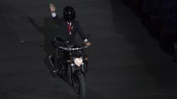 Gaya Presiden Jokowi Naik Moge saat Pembukaan Asian Games 2018