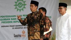 Kunjungi Muhammadiyah, Presiden Jokowi Serahkan 2 Ekor Sapi Kurban