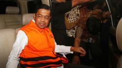 Begini Penampilan Idrus Marham Pakai Rompi Tahanan KPK