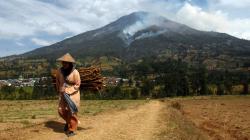 Kebakaran Hutan Gunung Sumbing Semakin Meluas