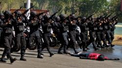 Aksi 2.000 Personel Gabungan saat Simulasi Pengamanan Pemilu 2019