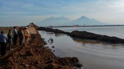 Sepanjang 200 Meter Tanggul Penahan Lumpur Lapindo Amblas