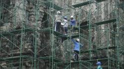 Atap Candi Kalasan Dibongkar BPCB Yogyakarta