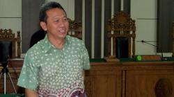 Bupati Nonaktif Kebumen Divonis 4 Tahun Penjara, Hak Politik Dicabut