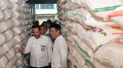 Cek Harga Beras, Mentan dan Dirut Bulog Sidak Pasar Induk Cipinang