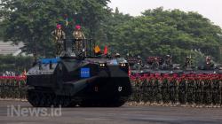 Aksi Prajurit TNI saat HUT ke-73 Korps Marinir