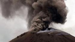 Gunung Anak Krakatau Erupsi, Warga Radius 2 Km Diimbau Waspada