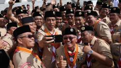 Presiden Jokowi Lantik Budi Waseso sebagai Ketua Kwarnas Pramuka