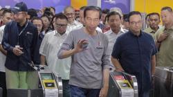 Naik MRT Jakarta, Penumpang Bayar Tiket Pakai JakCard Bank DKI