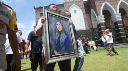 Dian Djuriah Rais Dimakamkan di Taman Masjid Kubah Emas Depok