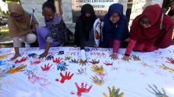 Aksi Solidaritas Mahasiswa Surabaya untuk Korban Teror Sri Lanka