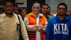 Ditahan KPK, Sofyan Basir Pakai Rompi Oranye dan Diborgol