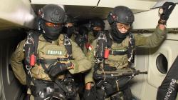 Aksi Prajurit Yontaifib 2 Marinir Terjun Tempur Latihan Armada Jaya XXXVII