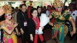 Jokowi dan Prabowo Hadiri Kongres V PDIP di Bali