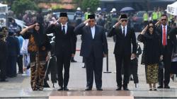 Tokoh-Tokoh Hadiri Prosesi Pemakaman BJ Habibie di TMP Kalibata