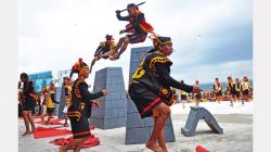 Atraksi Lompat Batu Meriahkan Sail Nias 2019