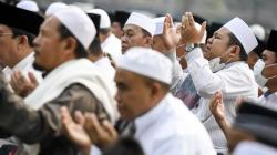 6 Doa Meminta Hujan, Arab, Latin, dan Artinya Lengkap Tata Cara Sholat Istisqa