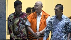 KPK Tahan Wali Kota Medan Dzulmi Eldin