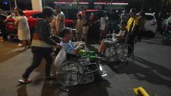 Gempa Magnitudo 7.1 Guncang Sulut, Pasien Rumah Sakit Berhamburan Keluar